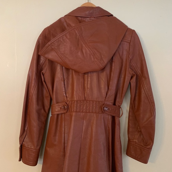 Vintage 70s Women’s Leather Trench Coat w/ Hood & Belt - Picture 4 of 8